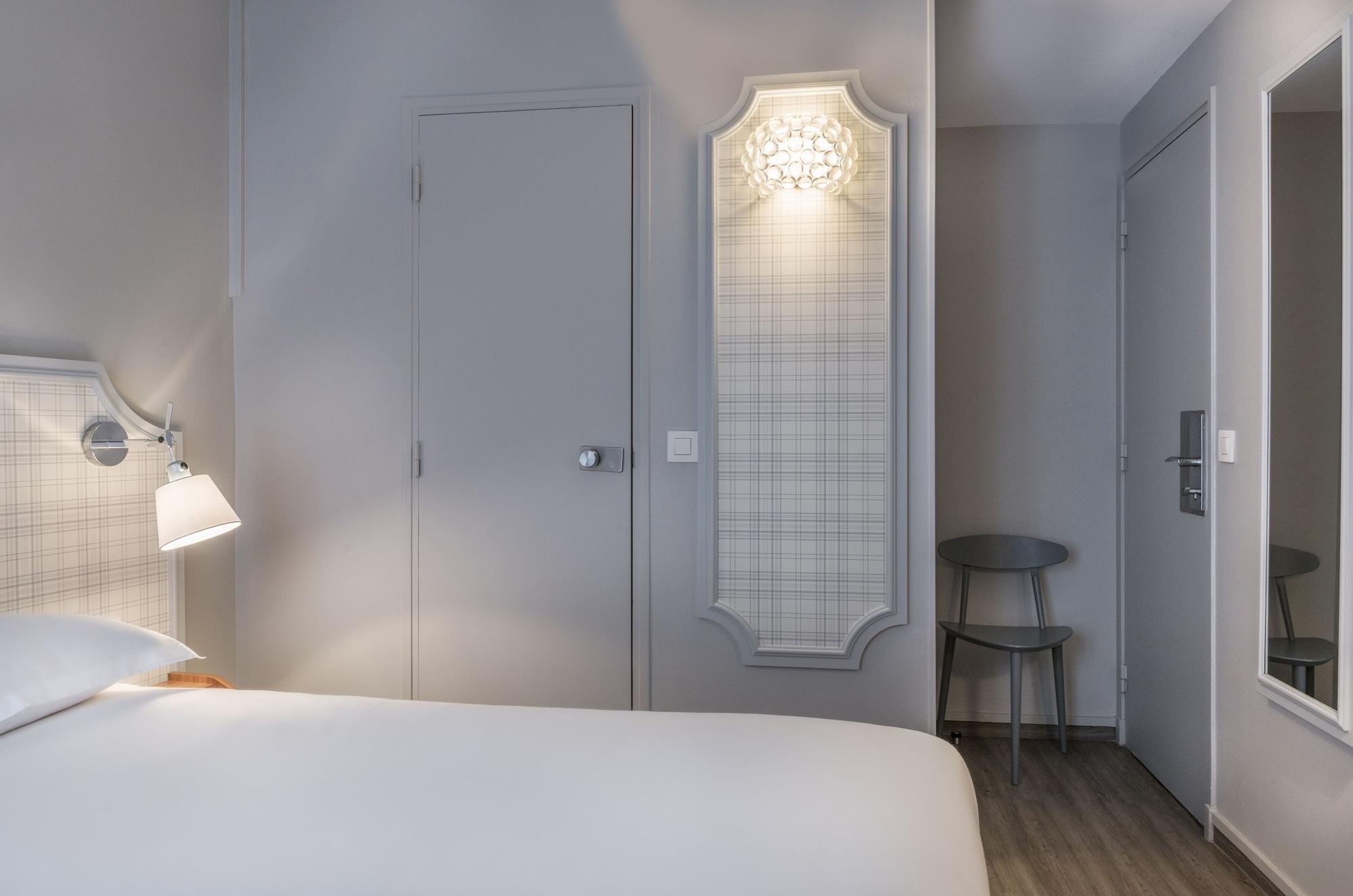 Hotel Boris V. By Happyculture Левалоа-Пере Екстериор снимка